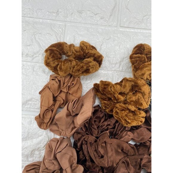 17pcs Hair Scrunchies Velvet Elastics Bobbles Ponytail Holder Hair Bands Scrunch - Picture 10 of 13